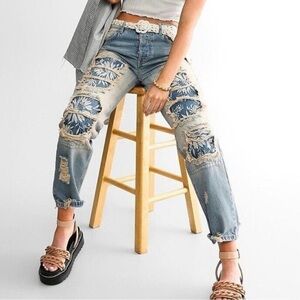Free People sz 25 Desert Rose Jeans High Rise Straight Leg Embroidered Floral